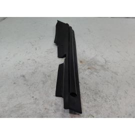 2018-2024 TOYOTA CAMRY FRONT PASSENGER FENDER PROTECTOR LEDGE COVER PANEL OEM
