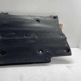 2018 - 2022 TOYOTA CAMRY FRONT RIGHT SIDE FLOOR UNDER BODY SPLASH SHIELD OE 2018 - 2022 TOYOTA CAMRY FRONT RIGHT SIDE FLOOR UNDER BODY SPLASH SHIELD OE