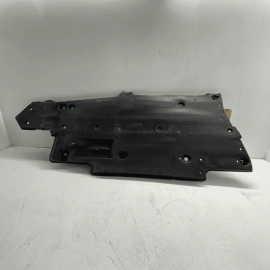 2018 - 2022 TOYOTA CAMRY FRONT RIGHT SIDE FLOOR UNDER BODY SPLASH SHIELD OE 2018 - 2022 TOYOTA CAMRY FRONT RIGHT SIDE FLOOR UNDER BODY SPLASH SHIELD OE