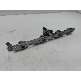 Toyota Camry Engine Fuel Direct Injection Rail W/ Pressure Sensor OEM 2018-2024