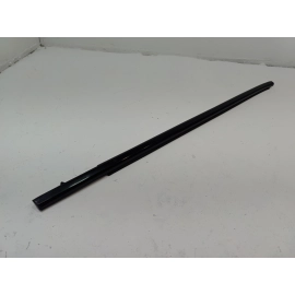 2018-2020 TOYOTA CAMRY REAR PASSENGER SIDE DOOR WINDOW BELT MOLDING BLACK OEM