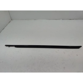 18-20 TOYOTA CAMRY XSE REAR LEFT DRIVER SIDE DOOR WINDOW BELT MOLDING BLACK OEM