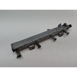 2018-2024 TOYOTA CAMRY 2.5L ENGINE FUEL INJECTION DELIVERY RAIL & SENSOR OEM