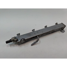2018-2024 TOYOTA CAMRY 2.5L ENGINE FUEL INJECTION DELIVERY RAIL & SENSOR OEM