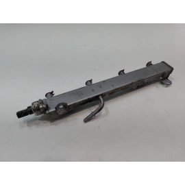 2018-2024 TOYOTA CAMRY 2.5L ENGINE FUEL INJECTION DELIVERY RAIL & SENSOR OEM