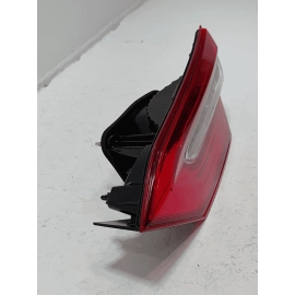 TOYOTA CAMRY 18-20 REAR RIGHT PASSENGER SIDE INNER TAILLIGHT LAMP FULL LED OEM