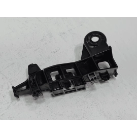 TOYOTA CAMRY REAR LEFT DRIVER LH TAILLIGHT MOUNT BRACKET SUPPORT OEM 2018 - 2024