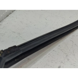 2016-2021 HONDA CIVIC FRONT DRIVER DOOR WINDOW GLASS RUN CHANNEL SEAL OEM
