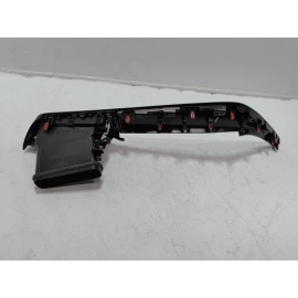 TOYOTA CAMRY SE DASH DASHBOARD PASSENGER SIDE BEZEL MOLDING & AIR VENT 19-20 OEM