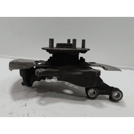 2018-2024 TOYOTA CAMRY FWD 2.5L FRONT  PASSENGER SIDE SPINDLE KNUCKLE HUB OEM