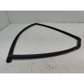2016-2021 HONDA CIVIC REAR LEFT DRIVER DOOR WINDOW GLASS RUN CHANNEL SEAL OEM