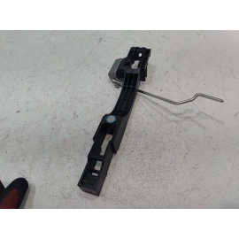 2016-2021 HONDA CIVIC REAR DRIVER SIDE EXTERIOR DOOR HANDLE BASE BRACKET OEM
