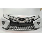 TOYOTA CAMRY 2018-2020 SE XSE FRONT BUMPER COVER & GRILLE MOLDING OEM WHITE 2PS