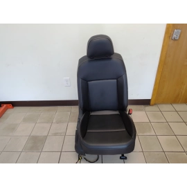 2021 VOLKSWAGEN ATLAS FRONT RIGHT PASSENGER SIDE SEAT OEM 2021 VOLKSWAGEN ATLAS FRONT RIGHT PASSENGER SIDE SEAT OEM