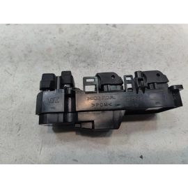 2016-2021 HONDA CIVIC FRONT DRIVER SIDE MASTER DOOR WINDOW SWITCH W/O BEZEL OEM 2016-2021 HONDA CIVIC FRONT DRIVER SIDE MASTER DOOR WINDOW SWITCH W/O BEZEL OEM