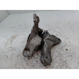 2016-2021 HONDA CIVIC 2.0L DRIVER SIDE AUTOMATIC TRANSMISSION MOUNT BRACKET OEM