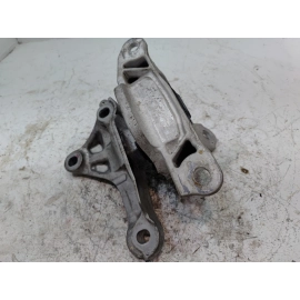 2016-2021 HONDA CIVIC 2.0L DRIVER SIDE AUTOMATIC TRANSMISSION MOUNT BRACKET OEM