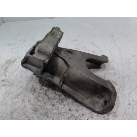 2016-2021 HONDA CIVIC FRONT PASSENGER SIDE ENGINE MOUNT SUPPORT BRACKET OEM 2016-2021 HONDA CIVIC FRONT PASSENGER SIDE ENGINE MOUNT SUPPORT BRACKET OEM