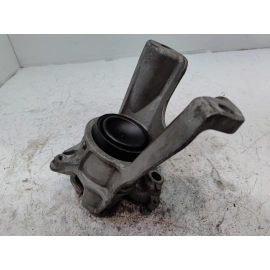 2016-2021 HONDA CIVIC FRONT PASSENGER SIDE ENGINE MOUNT SUPPORT BRACKET OEM 2016-2021 HONDA CIVIC FRONT PASSENGER SIDE ENGINE MOUNT SUPPORT BRACKET OEM