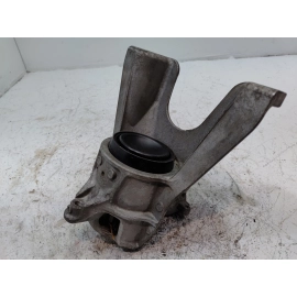 2016-2021 HONDA CIVIC FRONT PASSENGER SIDE ENGINE MOUNT SUPPORT BRACKET OEM 2016-2021 HONDA CIVIC FRONT PASSENGER SIDE ENGINE MOUNT SUPPORT BRACKET OEM
