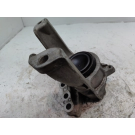 2016-2021 HONDA CIVIC FRONT PASSENGER SIDE ENGINE MOUNT SUPPORT BRACKET OEM 2016-2021 HONDA CIVIC FRONT PASSENGER SIDE ENGINE MOUNT SUPPORT BRACKET OEM