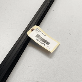 TOYOTA CAMRY 2018-2019 FRONT DRIVER SIDE DOOR WINDOW INNER WEATHERSTRIP SEA