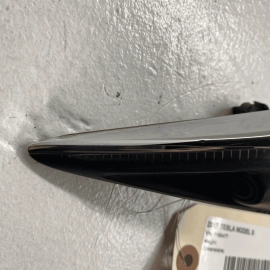 Tesla Model S 2016 - 2020 Front Right Passenger Fender Marker Camera turn O