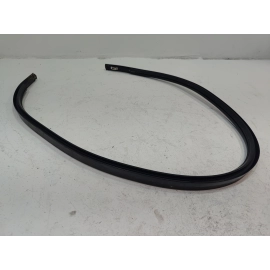 2016-2022 HONDA CIVIC FRONT DRIVER SIDE WINDSHIELD SIDE MOLDING SEAL OEM