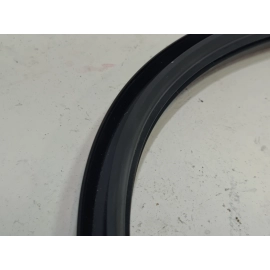2016-2022 HONDA CIVIC FRONT DRIVER SIDE WINDSHIELD SIDE MOLDING SEAL OEM