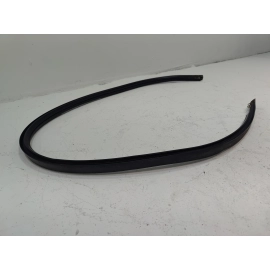 2016-2022 HONDA CIVIC FRONT DRIVER SIDE WINDSHIELD SIDE MOLDING SEAL OEM