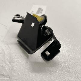 2016 - 2021 Honda Pilot Fuel Hose Tube Pipe Stay Support Bracket Cover OEM