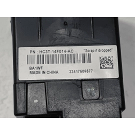 2017-2020  FORD F-150  CENTER CONSOLE USB CHARGER SOCKET PORT OEM