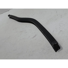 15-2020 FORD F-150 FRONT DRIVER SIDE DOOR WINDOW BELT INEER WHEATHER STRIPE OEM