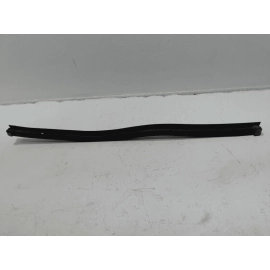 15-2020 FORD F-150 FRONT DRIVER SIDE DOOR WINDOW BELT INEER WHEATHER STRIPE OEM