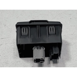 2015- 2021 FORD F-150 EXPEDITION DASH PANEL POWER OUTLET PLUG PORT 12V OEM