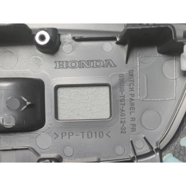 2016-2022 HONDA PILOT FRONT RIGHT PASSENGER SIDE DOOR ARMREST COVER OEM