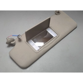 17-22 Honda Pilot Front Driver Side Sun Visor Sunvisor W/ Illumination OEM Beige
