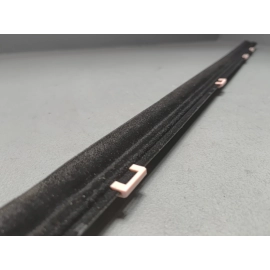 2016-2022 HONDA PILOT FRONT LEFT DRIVER SIDE DOOR WINDOW BELT MOLDING OEM