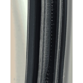 2016-2022 HONDA PILOT FRONT LEFT DRIVER SIDE DOOR BODY WEATHERSTRIP SEAL OEM