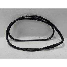 2016-2022 HONDA PILOT FRONT LEFT DRIVER SIDE DOOR BODY WEATHERSTRIP SEAL OEM