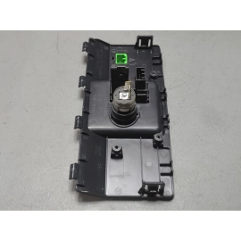 2020-2022 HONDA PILOT CONSOLE AUXILIARY CONNECTOR POWER OOUTLET W/ USB & AUX OEM