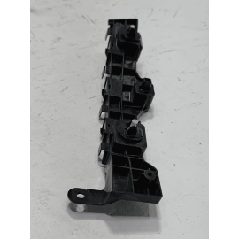 2019-2022 Honda Pilot Front Bumper Left Driver Side Retainer Spacer Bracket OEM