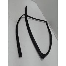 HONDA PILOT REAR RIGHT DOOR GLASS RUN CHANNEL WEATHERSTRIP SEAL 2016-2022 OEM