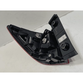 HONDA PILOT REAR RIGHT PASSENGER SIDE OUTER TAILLIGHT LIGHT LAMP 2019-2022 OEM