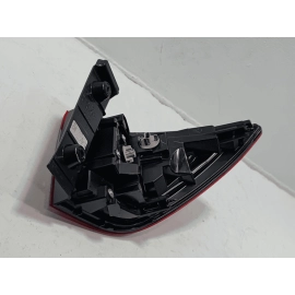 HONDA PILOT REAR DRIVER SIDE OUTER TAILLIGHT LIGHT LAMP 2019-2022 OEM