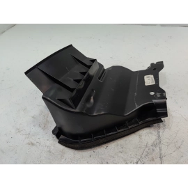 2016 - 2022 HONDA PILOT 3.5L ENGINE AIR CLEANER INTAKE GUIDE DUCT OEM