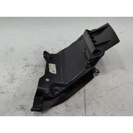 2016 - 2022 HONDA PILOT 3.5L ENGINE AIR CLEANER INTAKE GUIDE DUCT OEM