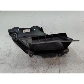 2016 - 2022 HONDA PILOT 3.5L ENGINE AIR CLEANER INTAKE GUIDE DUCT OEM