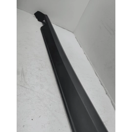 2016-2022 HONDA PILOT PASSENGER SIDE SKIRT ROCKER MOLDING COVER PANEL G542P OEM