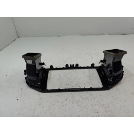 2018-2019 VOLKSWAGEN ATLAS DASH CENTER INNER AIR VENT GRILLE OEM